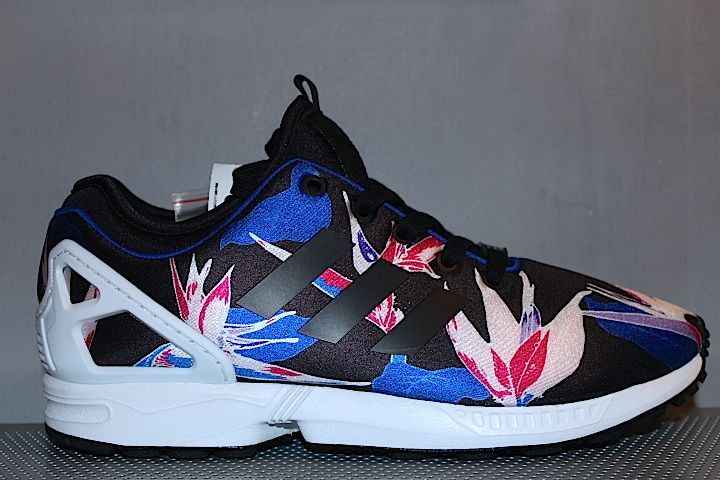 Adidas(アディダス)ZX FLUX NPS 黒フローラル