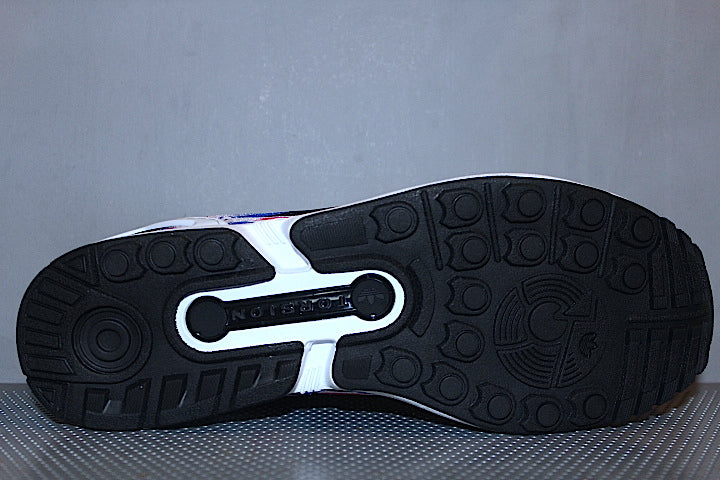Adidas(アディダス)ZX FLUX NPS 黒フローラル
