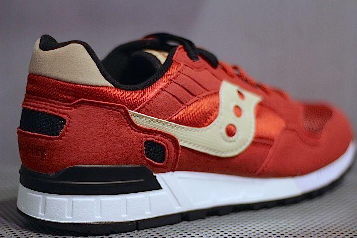 Saucony (サッカニー) Shadow 5000 シャドウ Red 90s Limited Item
