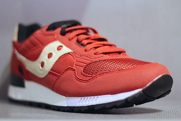 Saucony (サッカニー) Shadow 5000 シャドウ Red 90s Limited Item