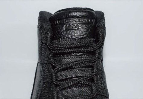Nike Air Jordan 10 OVO Black Metallic Gold ドレイク Drake October’s Very Own