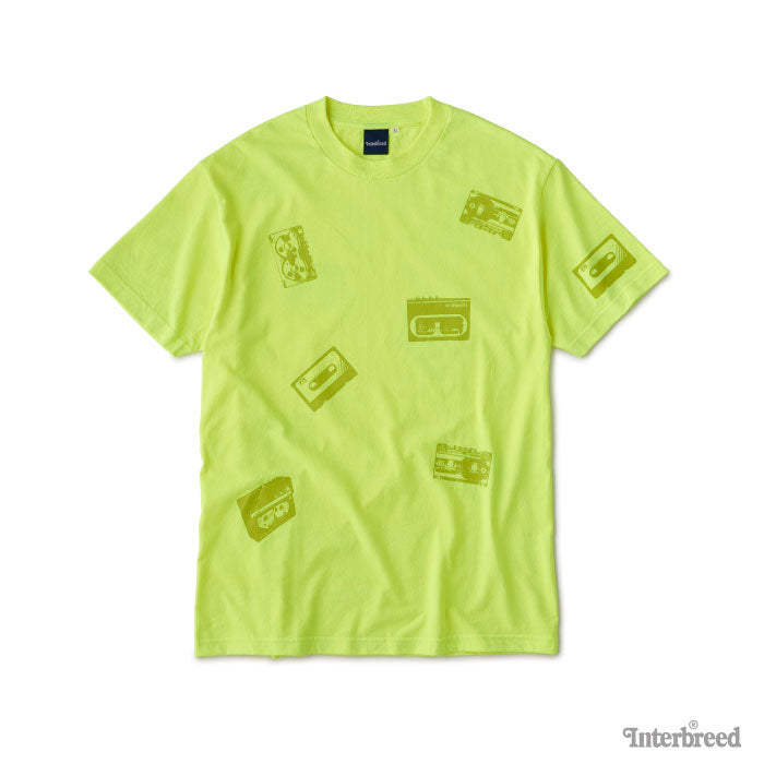 Oldies S/S Tee 半袖 総柄 オールディーズ Cassette Tape カセット テープ Tシャツ Neon Yellow
