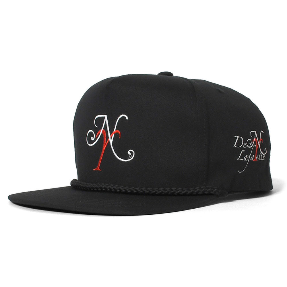 × Den Souvenir Magazine Logo Flat Visor 5 Panel Cap デン スーベニア マガジン ロゴ パネル キャップ 帽子 Black