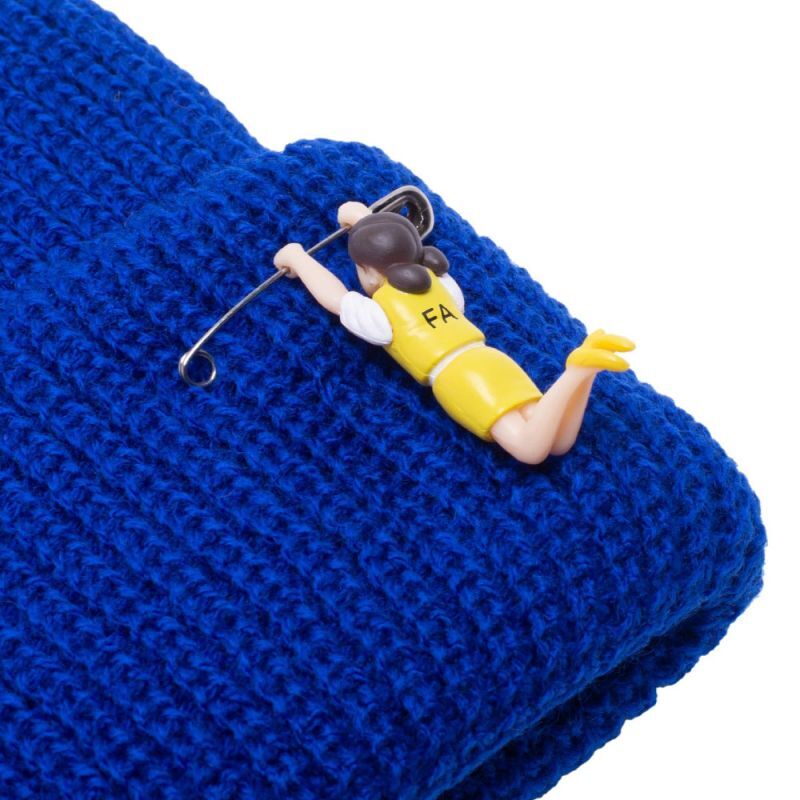 Hanging Girl Cuff Beanie ロゴ ビーニー ニット キャップ 帽子 Rust Red Royal Blue
