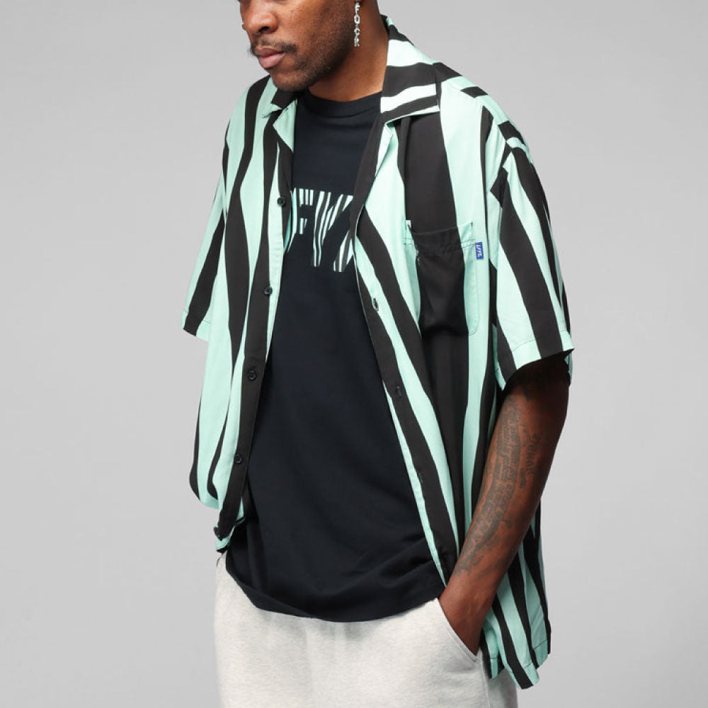 Distorted Stripe S/S Shirt Mint 半袖 シャツ