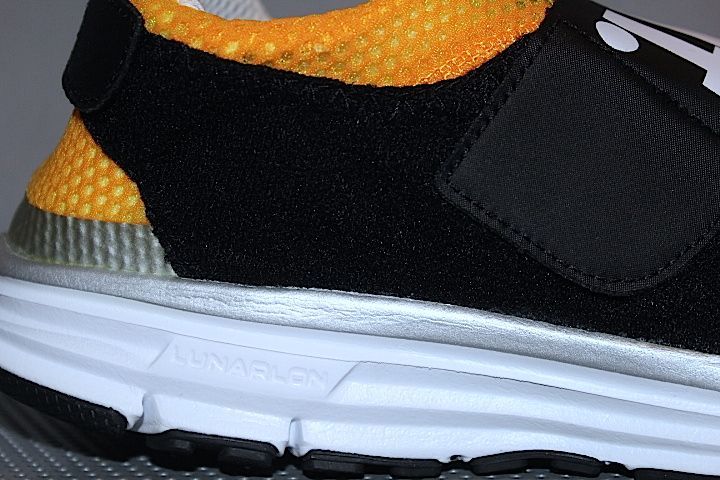 Nike (ナイキ) Lunar Fly 306 ルナ フライ Yellow/Black Just Do It Lunarlon