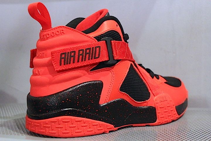 Nike(ナイキ)Air Raid Red エアレイド