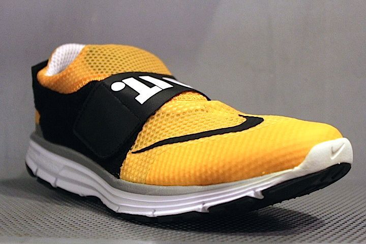 Nike (ナイキ) Lunar Fly 306 ルナ フライ Yellow/Black Just Do It Lunarlon