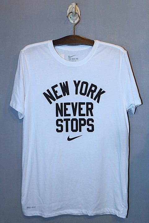 Nike(ナイキ)"NEVER STOPS" Tee White