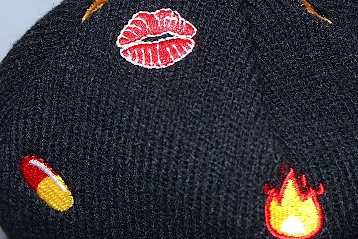 Reason(リーズン)NYC Reason Clothing Emoji LifeStyle Knit Cap