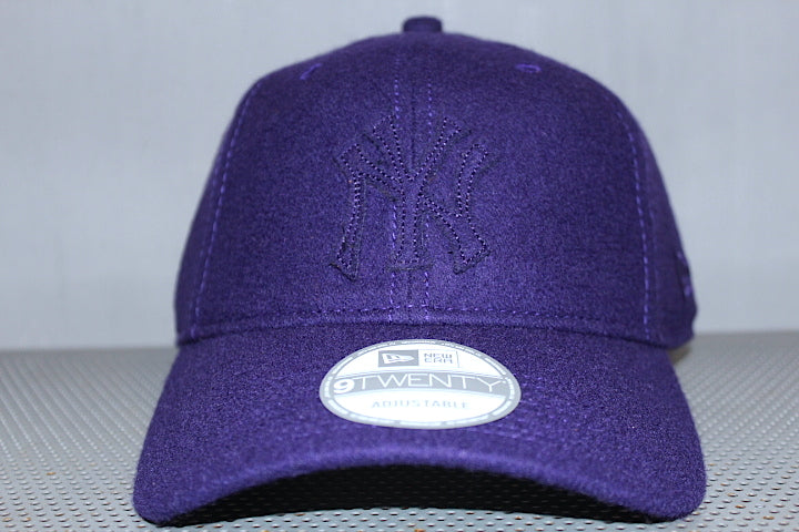 9Twenty Tonal Classic Cap NewYork Yankees Purple Leather Strap Wool Logo