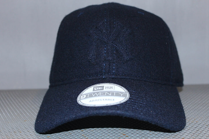 9Twenty Tonal Classic Cap NewYork Yankees Navy Leather Strap Wool Logo