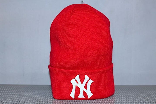 Basic Cuff Knit Cap Team Logo NewYork Yankees Red