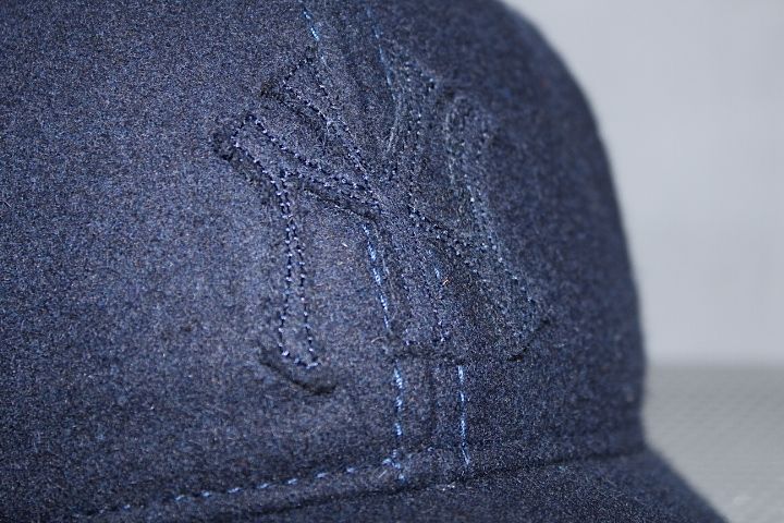 9Twenty Tonal Classic Cap NewYork Yankees Navy Leather Strap Wool Logo