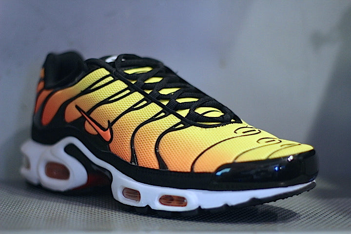 Nike(ナイキ) Air Max Plus TXT Orange Tiger Tour Yellow