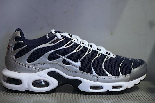 Nike(ナイキ) Air Max Plus Mid Navy