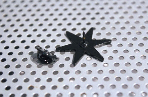 Black Scale(ブラックスケール) Six Point Star Pins Blvck Black ピン バッジ