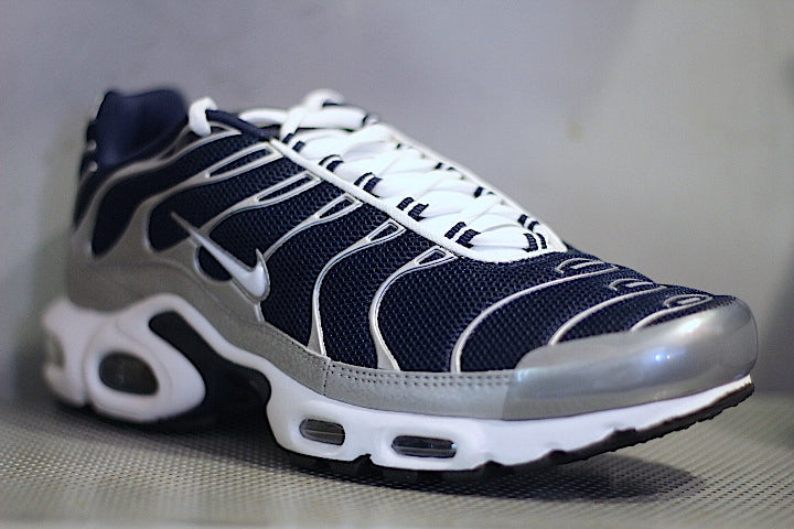 Nike(ナイキ) Air Max Plus Mid Navy