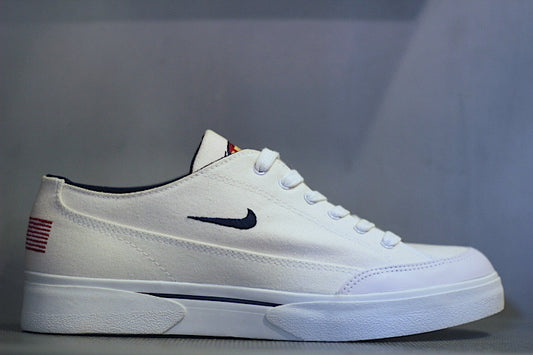 Nike(ナイキ) Canvas GTS SC White midnight Navy-Deep Red