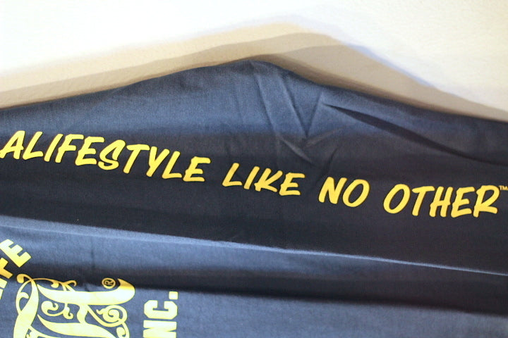 Alife(エーライフ) L/S Classic Man Tee Navy Yellow Long Sleeve