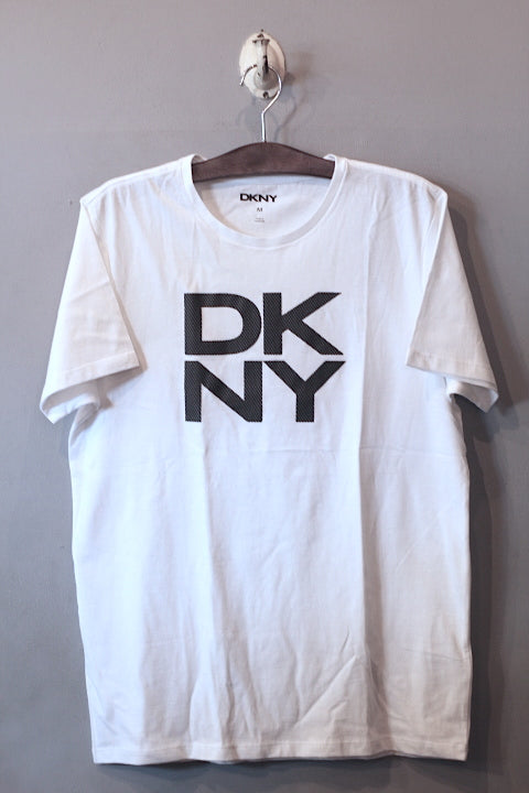 DKNY(ダナキャラン ニューヨーク) Classic Logo S/S Tee White