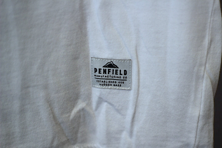 Penfield (ペンフィールド) S/S Logo Pocket Tee White