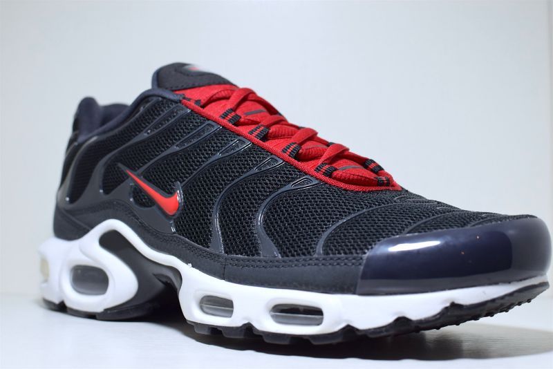 Nike(ナイキ) Air Max Plus Black Red