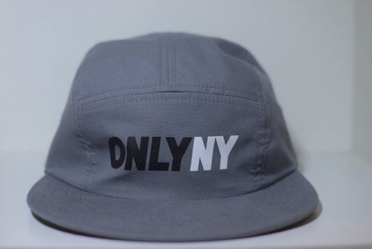 Only NY (オンリーニューヨーク) COMPETITION 5-PANEL Cap Grey Strapback Hat Sport Camp キャンプ キャップ Logo ロゴ スポーツ ストラップバック キャップ