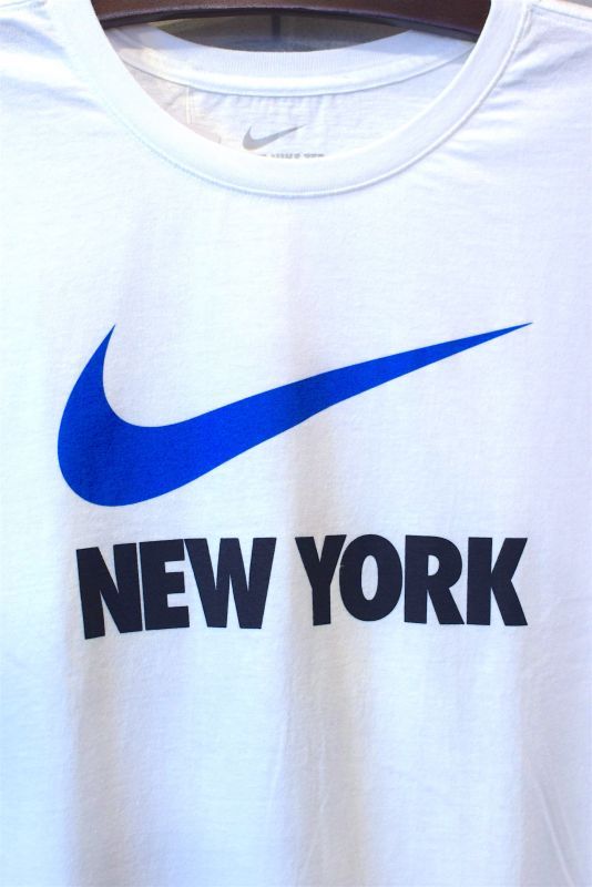 Nike(ナイキ) S/S "NEW YORK" Swoosh Logo Tee White Blue