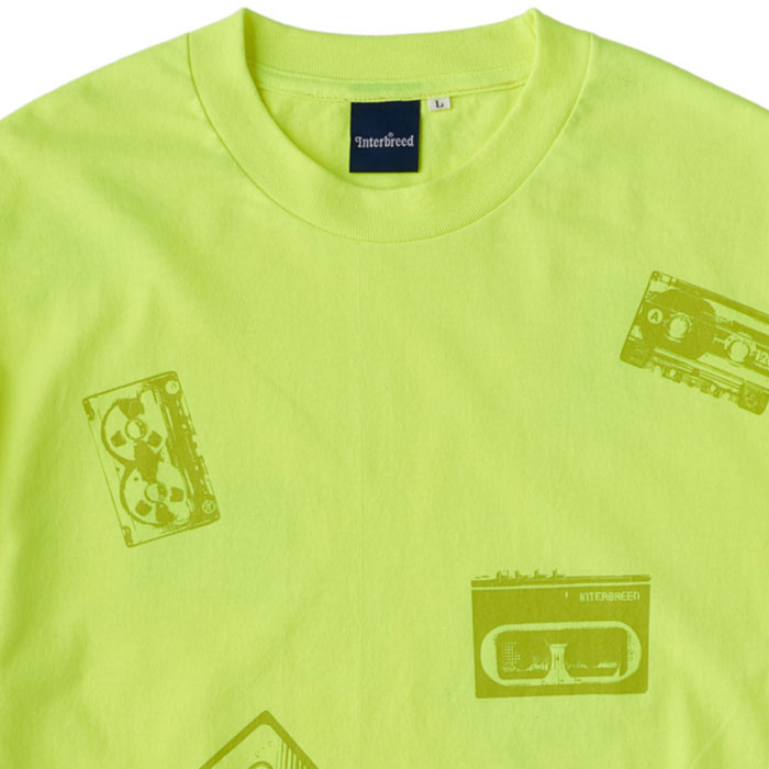 Oldies S/S Tee 半袖 総柄 オールディーズ Cassette Tape カセット テープ Tシャツ Neon Yellow