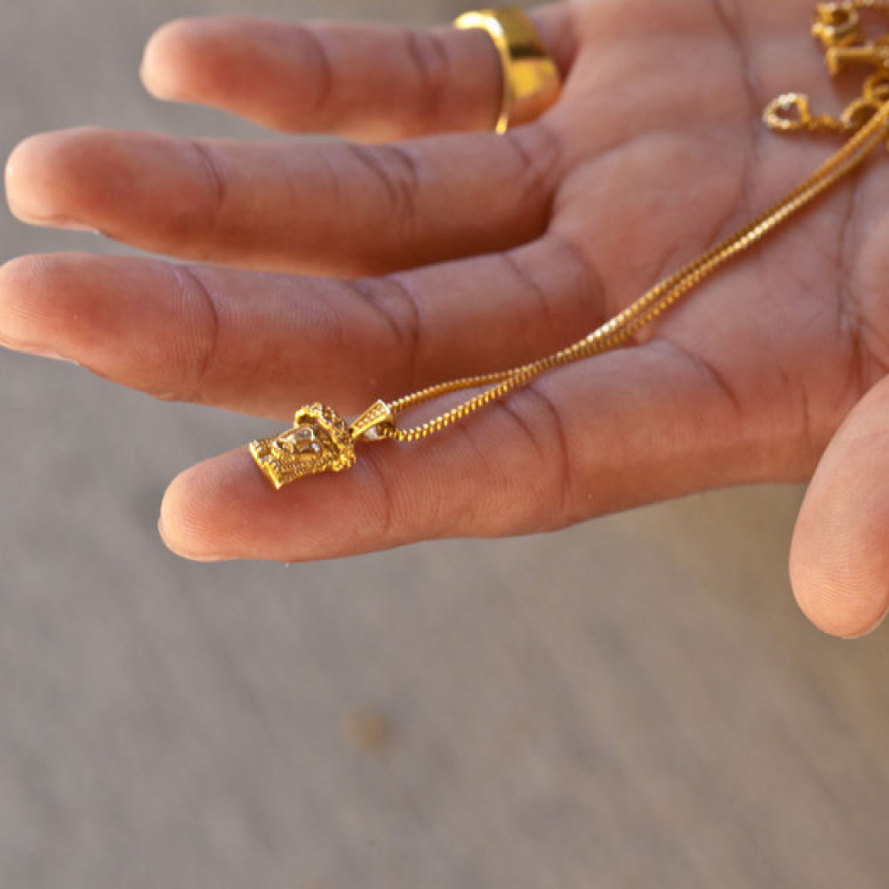 Extra Mini Jesus Chain Necklace Gold エクストラ ミニ ジーザス チェーン ネックレス ゴールド